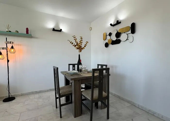 Skyline 13 Con Terraza Privada Y Vistas * Μπένιντορμ