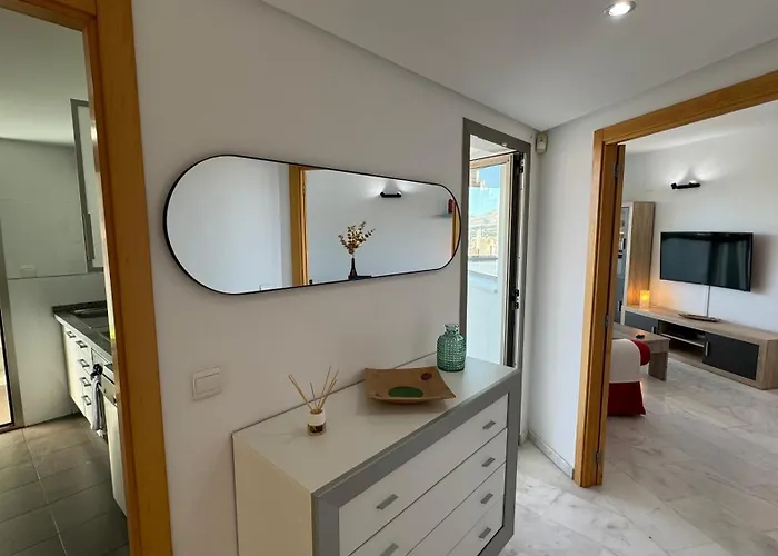 Διαμέρισμα Skyline 13 Con Terraza Privada Y Vistas Μπένιντορμ