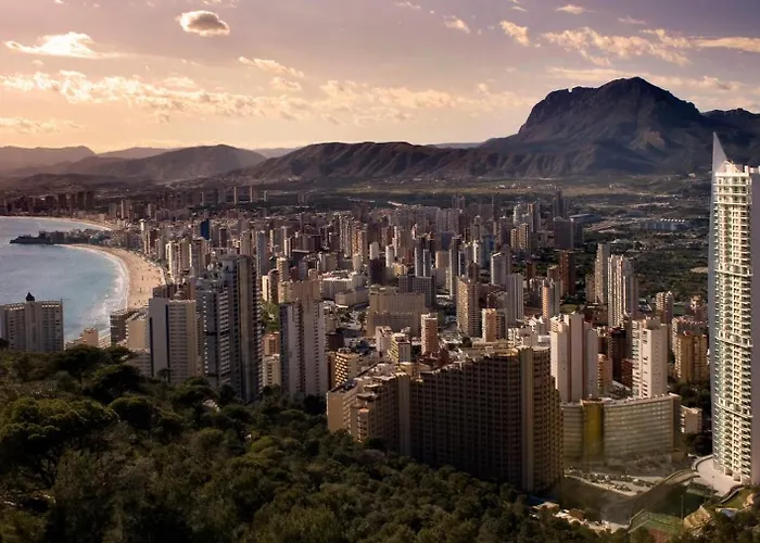 Skyline 13 Con Terraza Privada Y Vistas Διαμέρισμα Μπένιντορμ